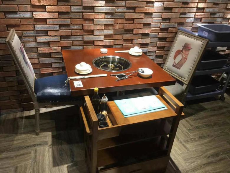 20201214/5fd6ff98cb25f.jpg 西安火鍋桌子批發市場.jpg